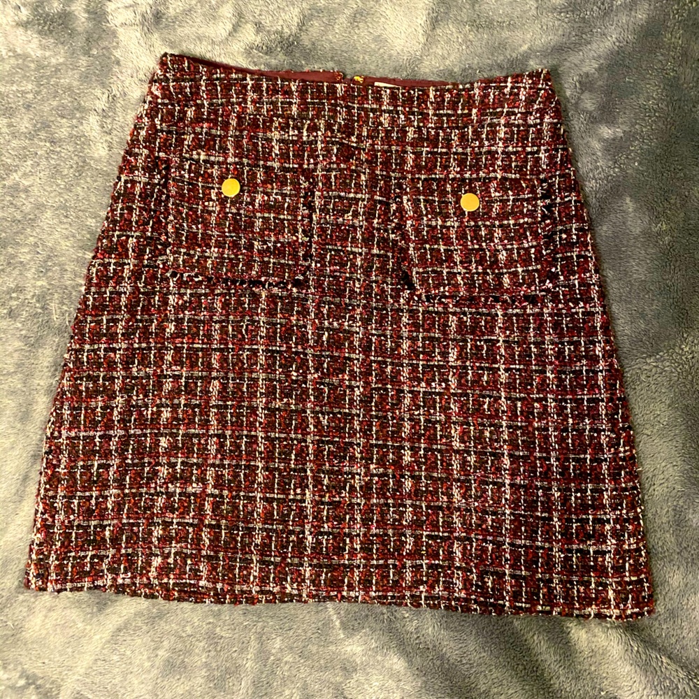 Loft- professional skirt